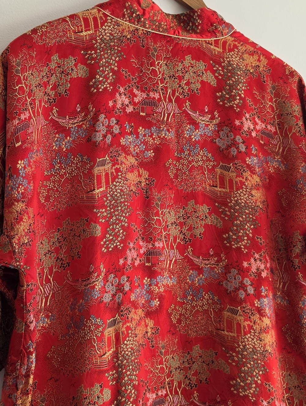 Vintage Solz Squirrel Chinese Red Brocade Kimono Robe Pocket Est Sz M - Picture 9 of 13
